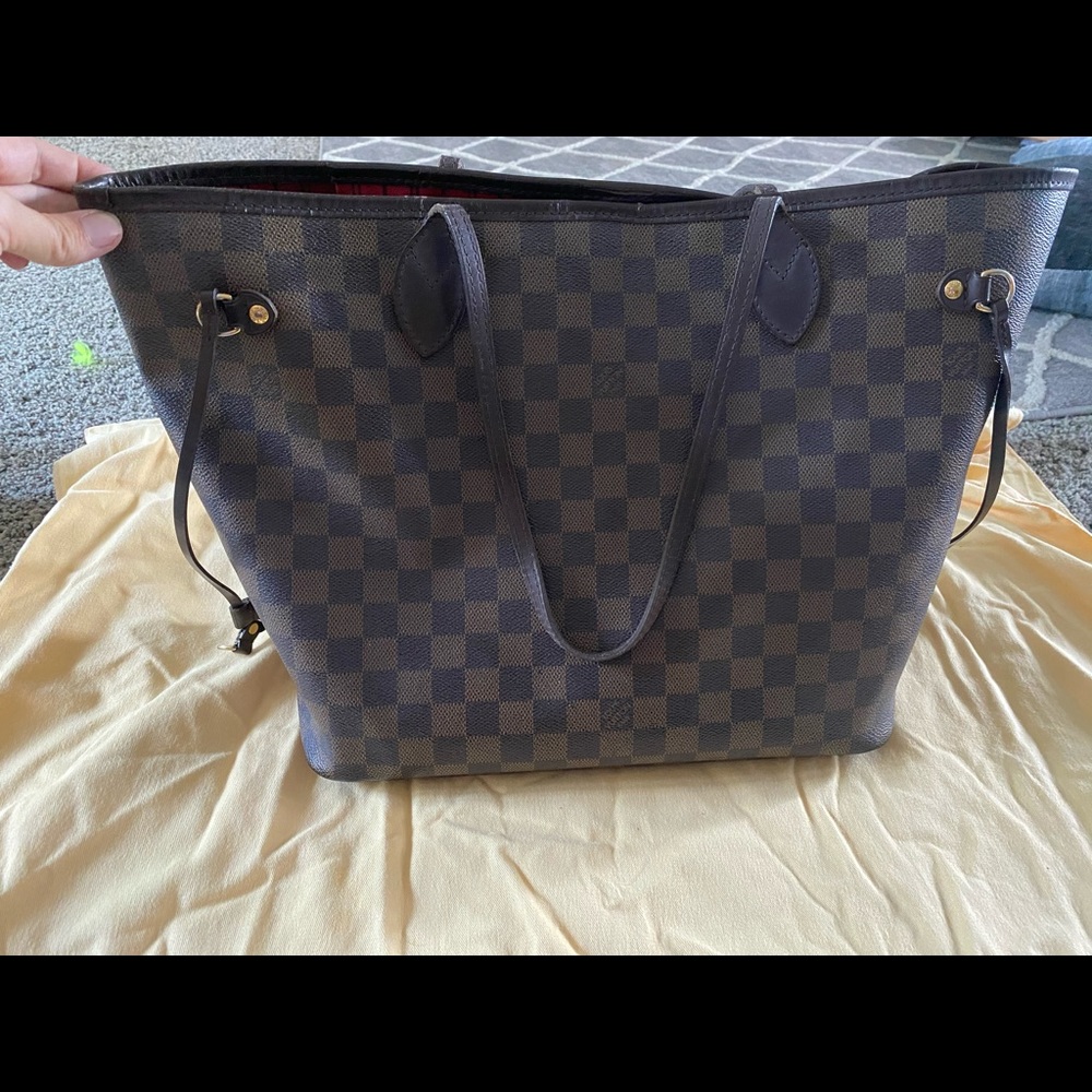 Louis Vuitton Damier Ebene Neverfull MM red lined